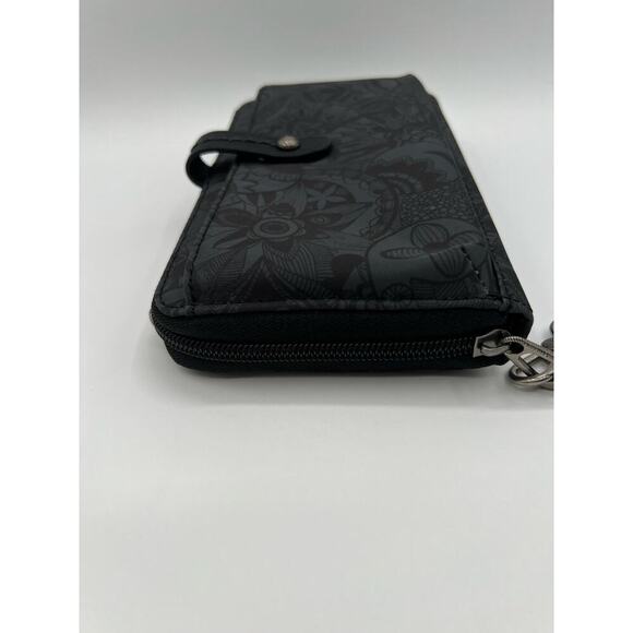 Sakroots Artist Circle Smartphone Crossbody - Picture 7 of 12